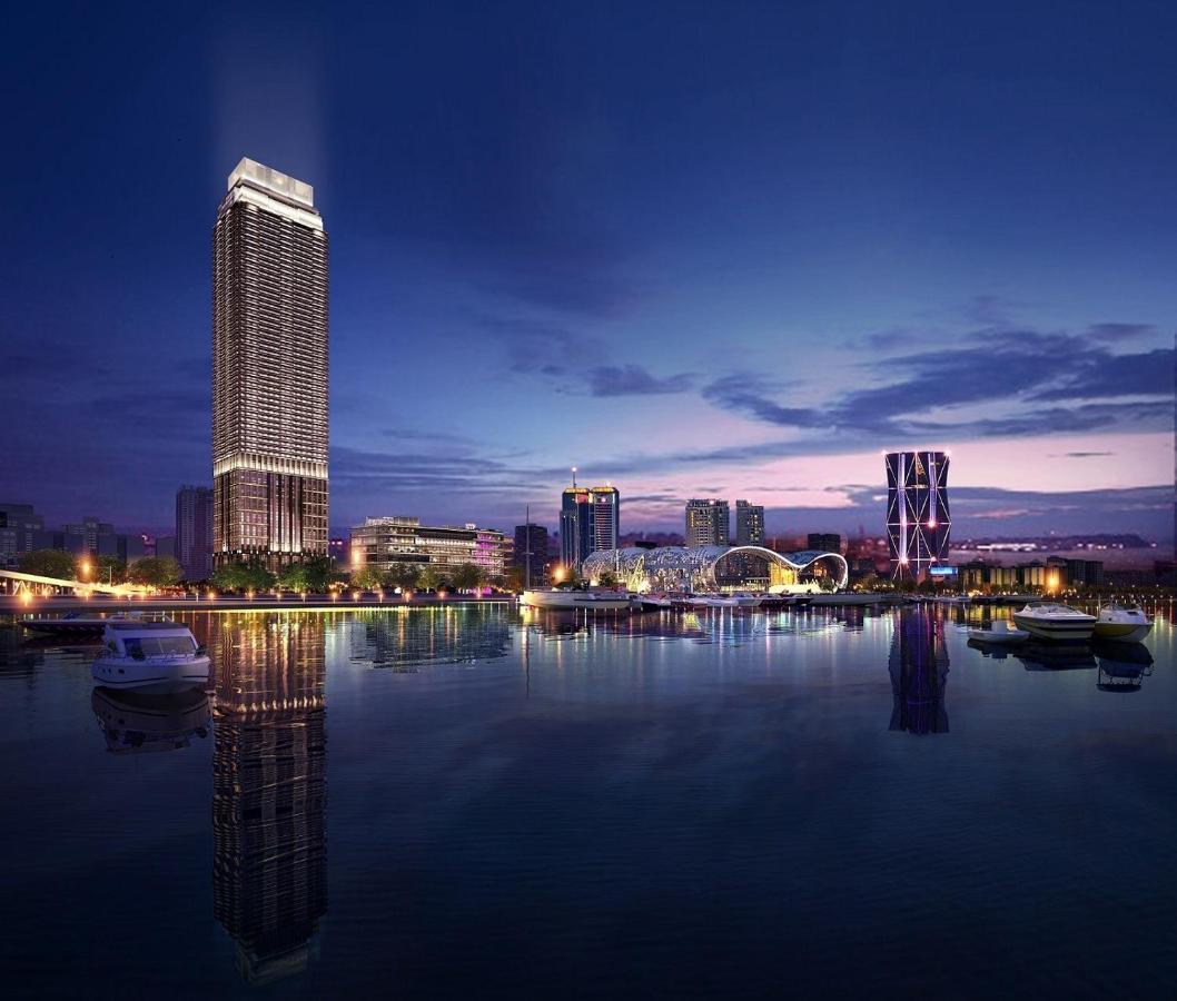 Готель Intercontinental Kaohsiung By Ihg Екстер'єр фото The complex at night