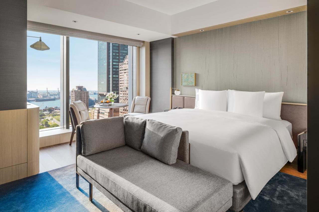 Готель Intercontinental Kaohsiung By Ihg Екстер'єр фото Deluxe Suite