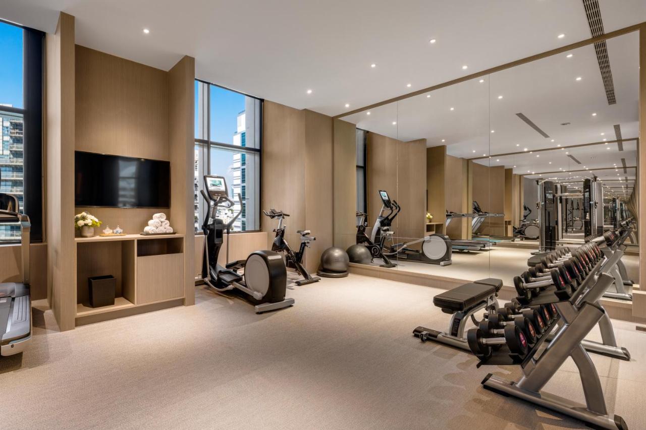 Готель Intercontinental Kaohsiung By Ihg Екстер'єр фото The gym at The Hari