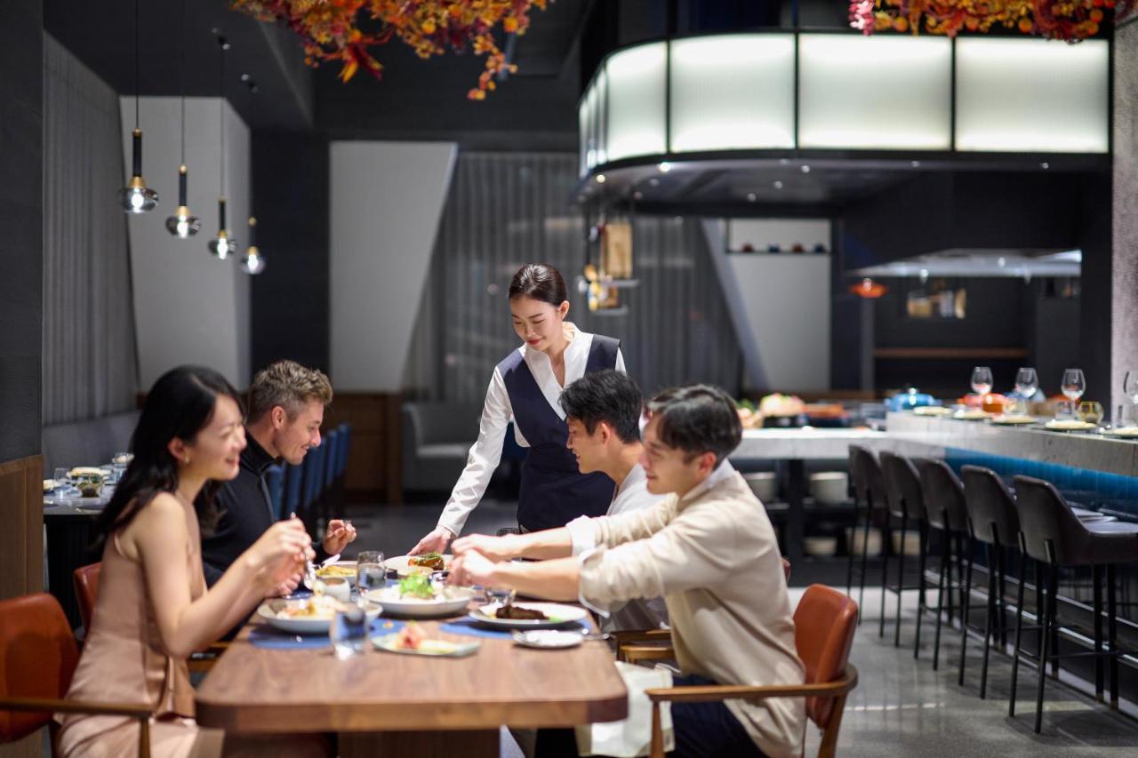 Готель Intercontinental Kaohsiung By Ihg Екстер'єр фото A restaurant in China