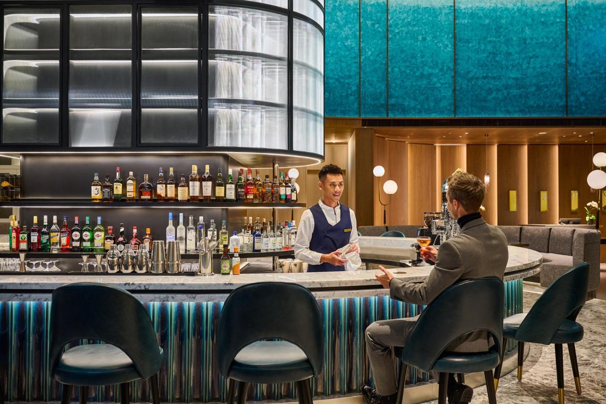 Готель Intercontinental Kaohsiung By Ihg Екстер'єр фото The bar at the new lounge